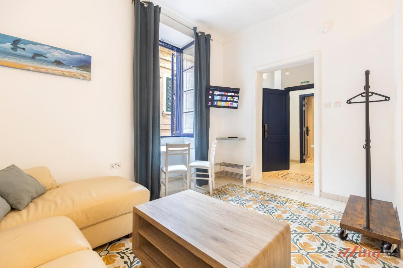 A Studio Apartment In Malta'S Capital Valletta Bagian luar foto