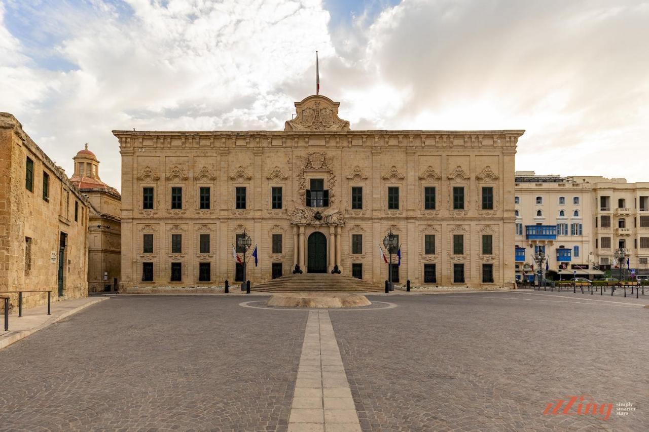 A Studio Apartment In Malta'S Capital Valletta Bagian luar foto